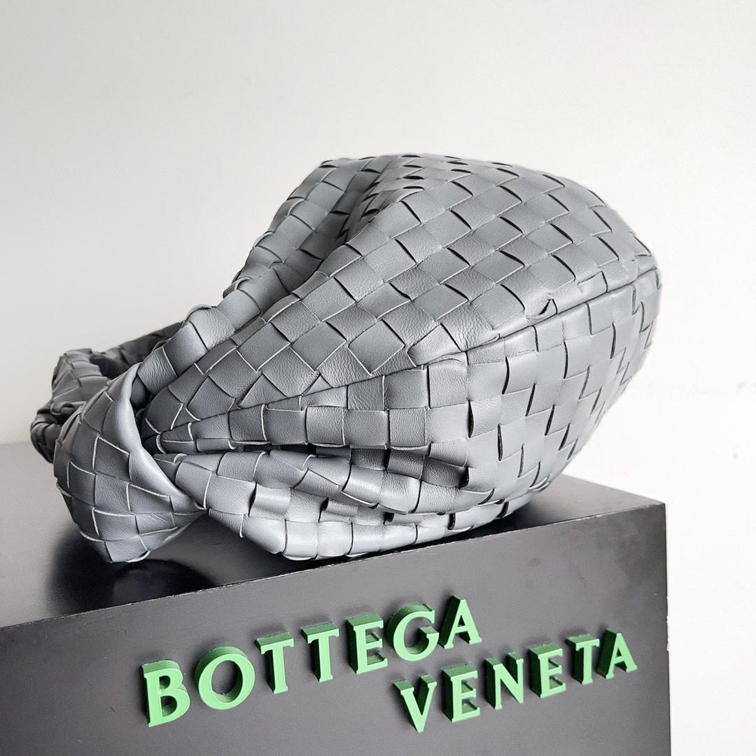 Bottega Veneta Hobo Bags